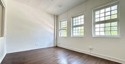 South Bridge Road (D1), Office #549165961